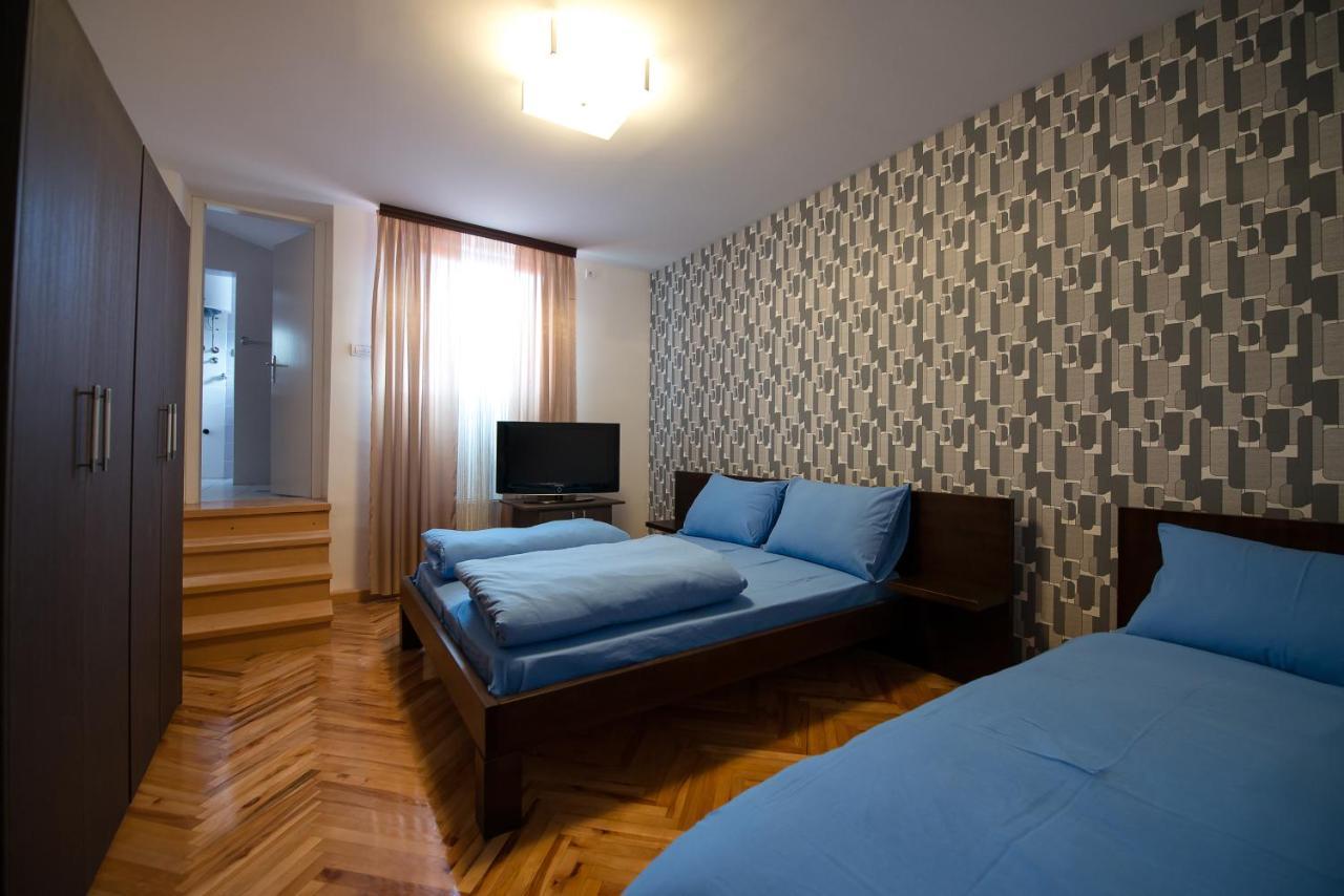 Apartments Rose Hill ベオグラード エクステリア 写真
